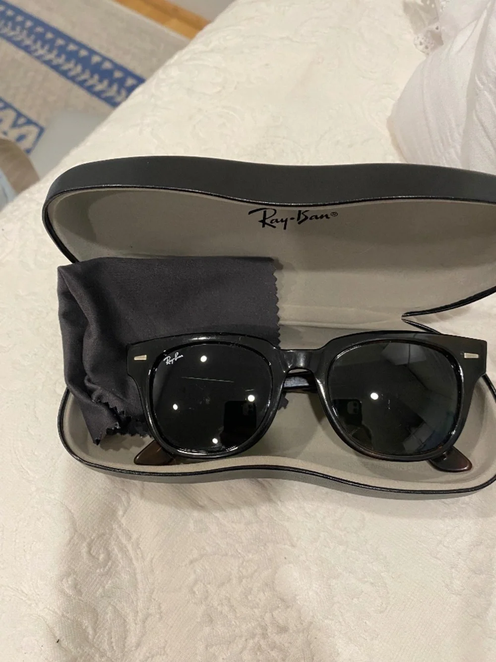 Ray Ban Sunglasses